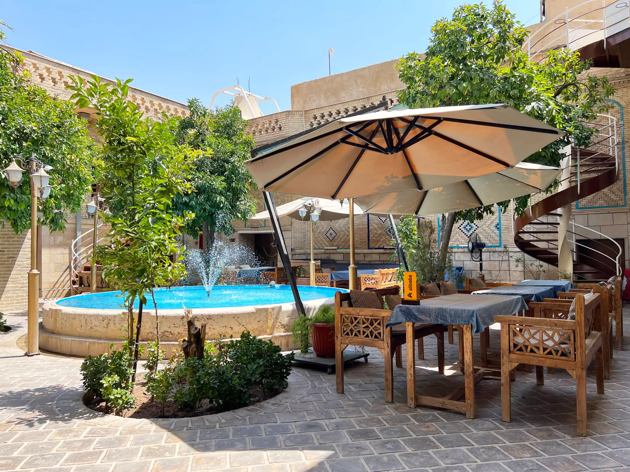 هتل پنج دری شیراز